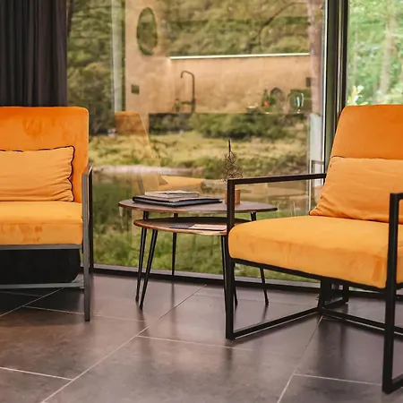 L'insolite Par La Claire Fontaine Деревянный коттедж *