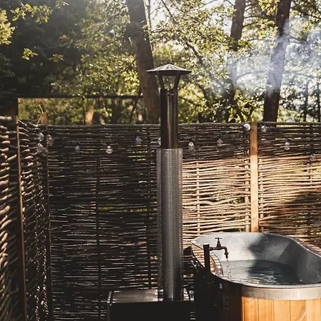 L'insolite Par La Claire Fontaine *